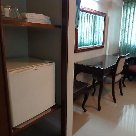 Sakol Hotel 나콘라차시마 외부 사진